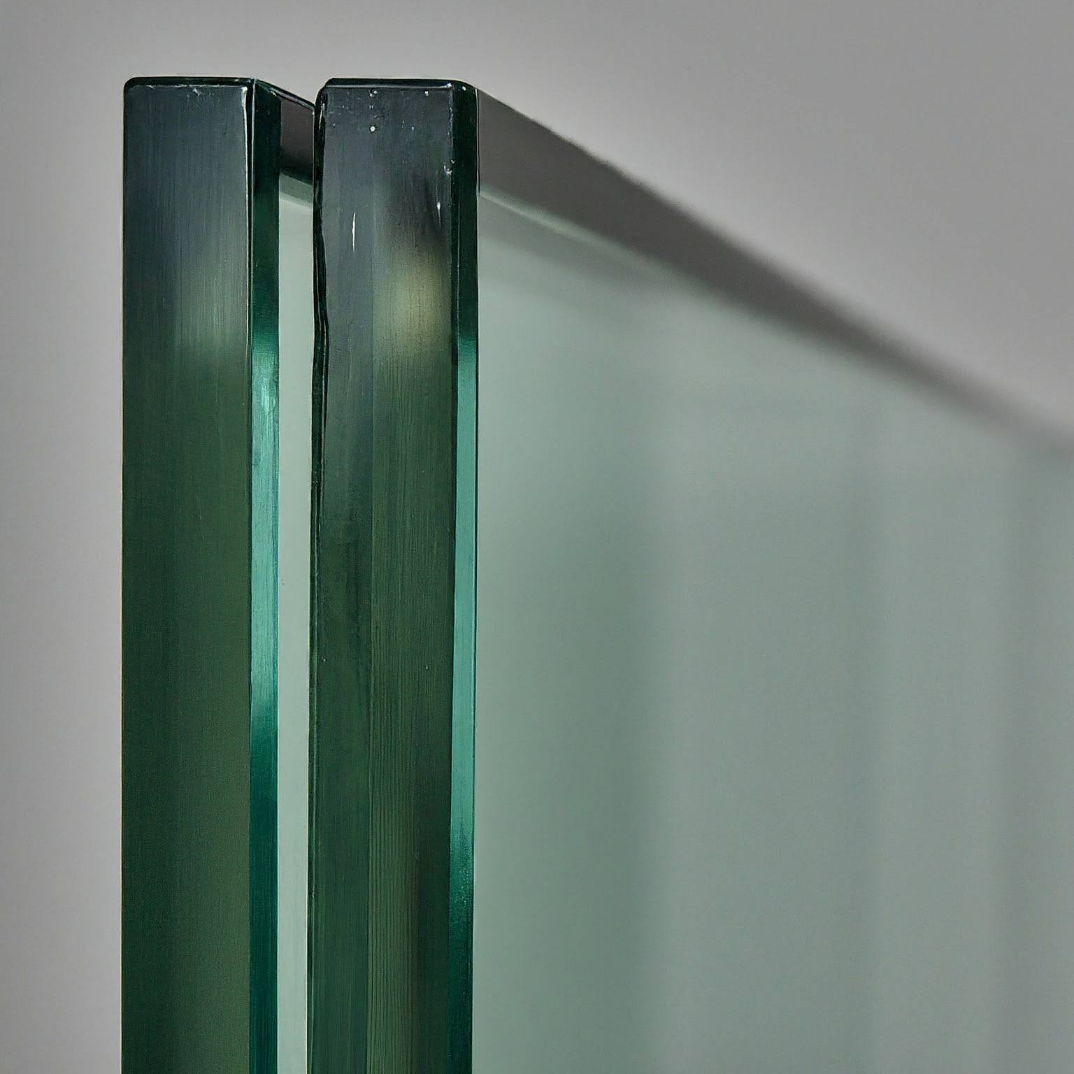 Choosing the Right Glass Partition Thickness: A Guide for Perfect Balance