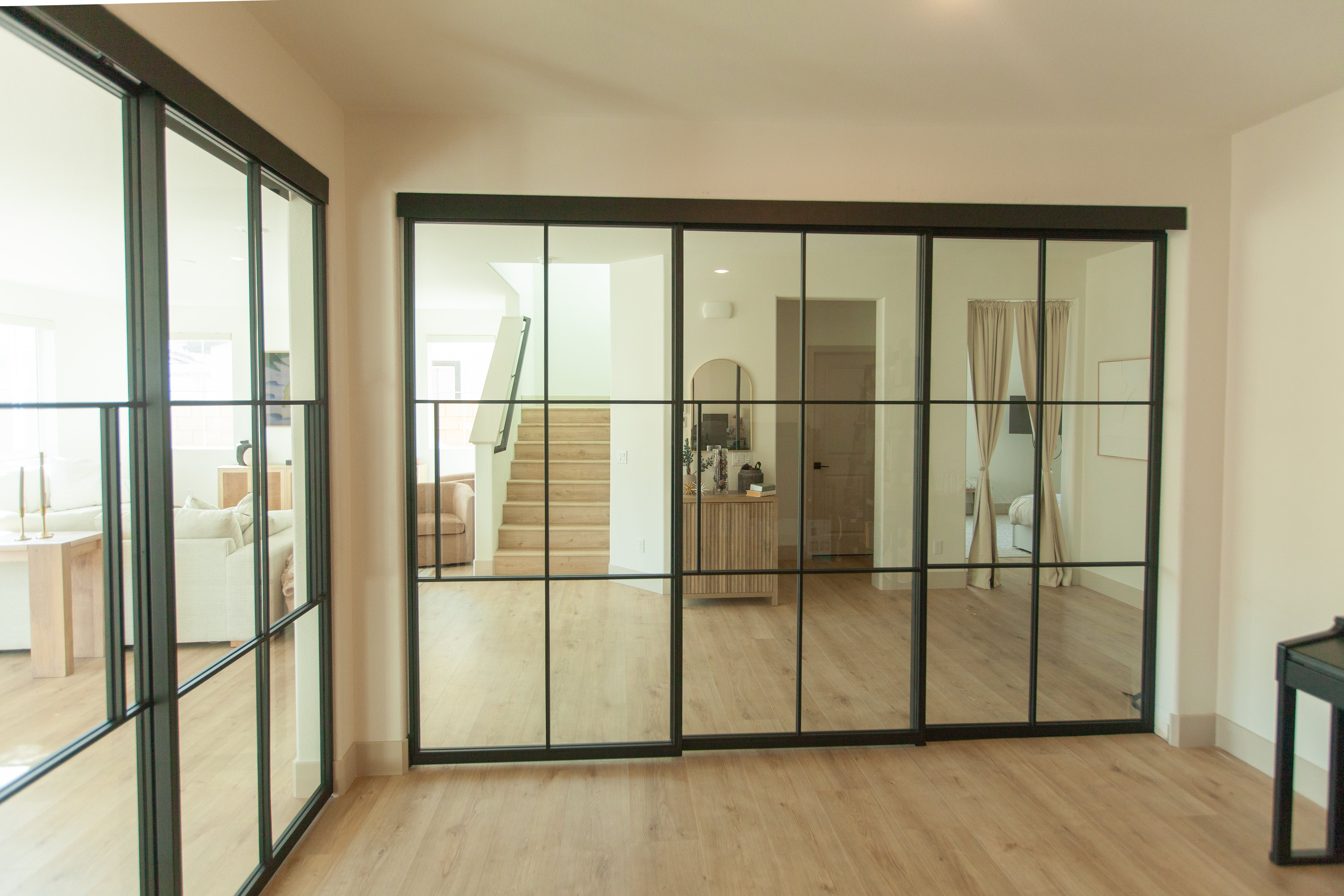 Steel partitions - Sliding