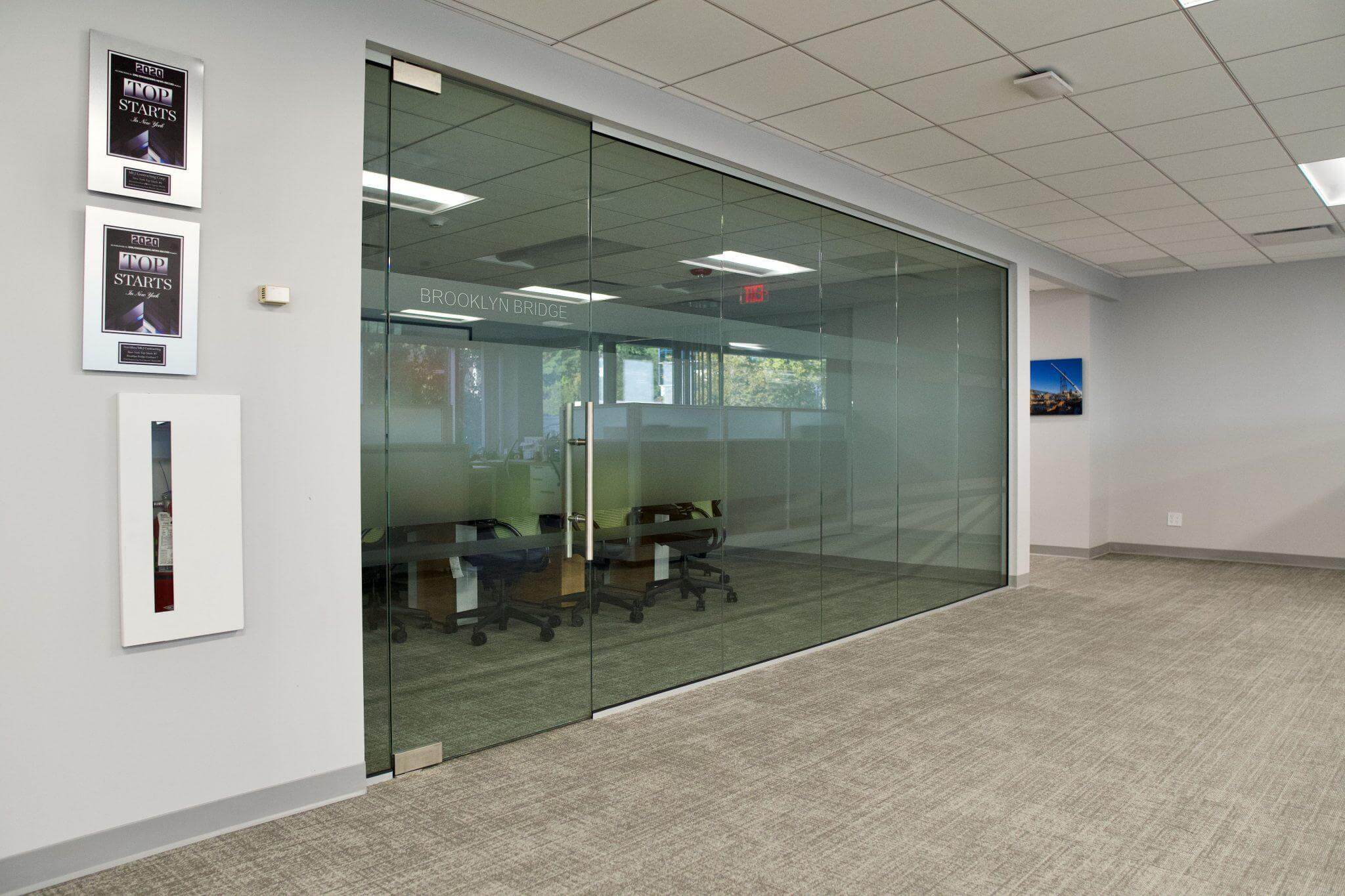 Frameless Partitions – Swing Doors