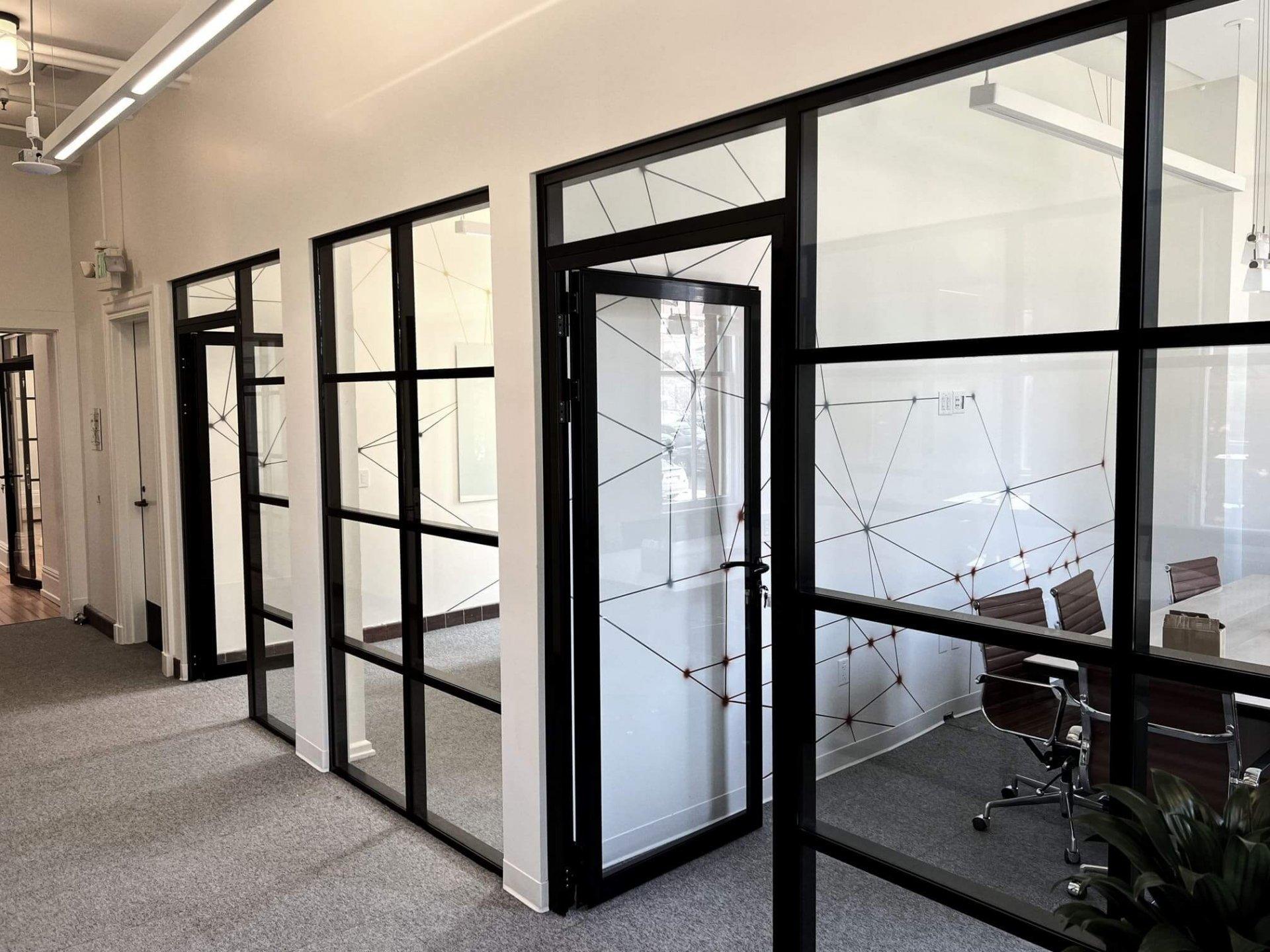 Kompas – Aluminum Partition